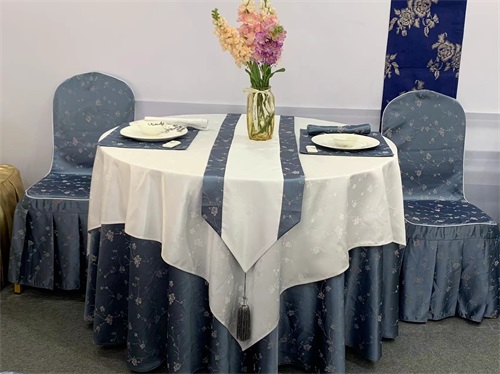 講述餐飲布草搭配注意事項(xiàng)